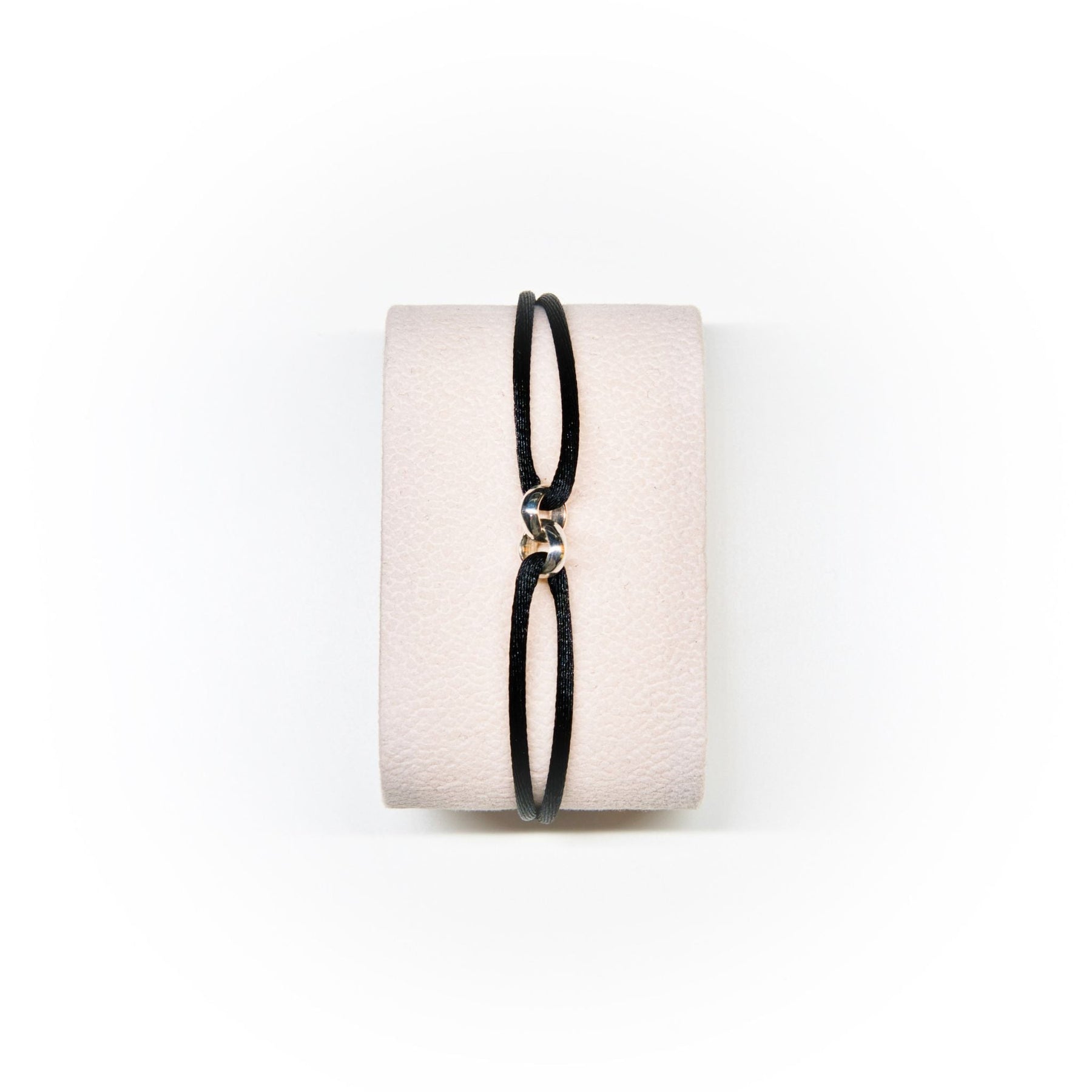 Pulseira Vulcano By 'Aristocrat Club'